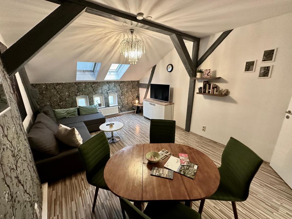 Apartment Zum Gruenen Hirsch Inkl. Parkplatz 에르푸르트 외부 사진